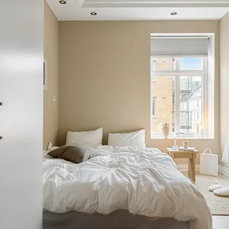 Dinbnb I 1898 Building With 95 Sqm Of Luxury I 2x Workspace Apartment