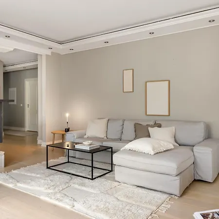 Dinbnb I 1898 Building With 95 Sqm Of Luxury I 2x Workspace Apartment
